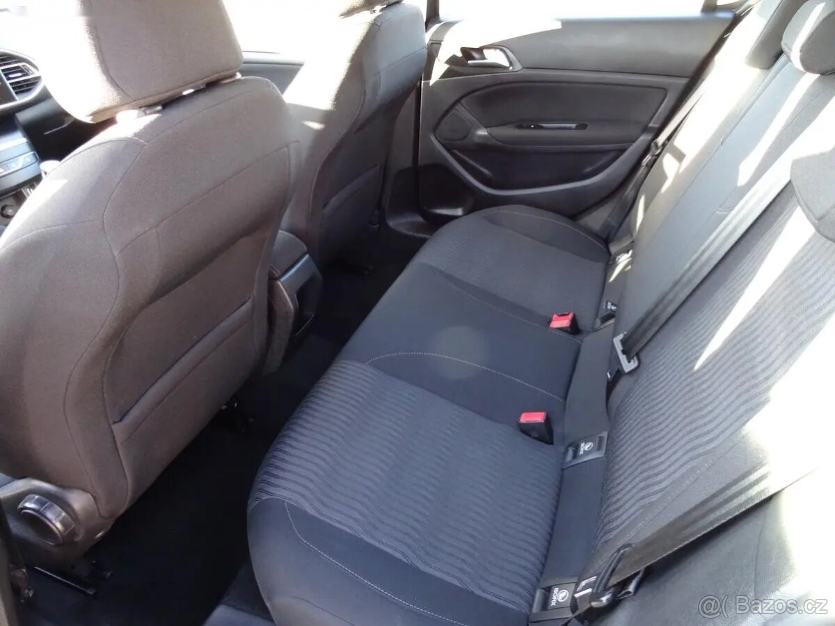 Peugeot 308, 308 ACTIVE 1,6 e-hdi 115 - 13