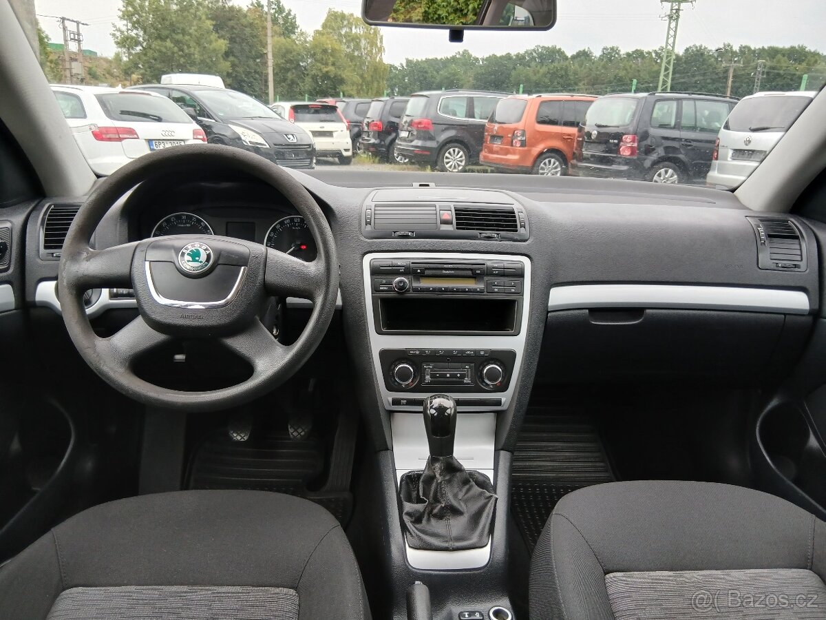 Škoda Octavia, 1.6TDI, ALU, r.v.2011 - 13