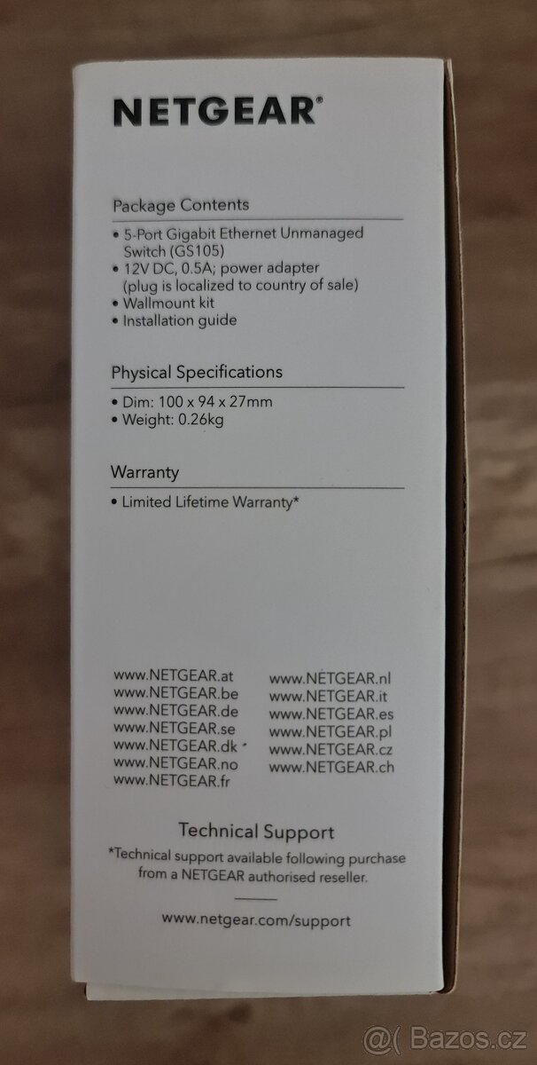 Netgear ProSAFE GS105 GbE switch - 13