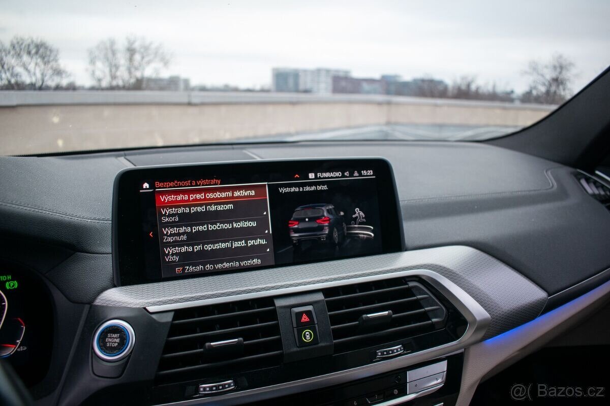 BMW X3 M40d AT/8 250kW - 13
