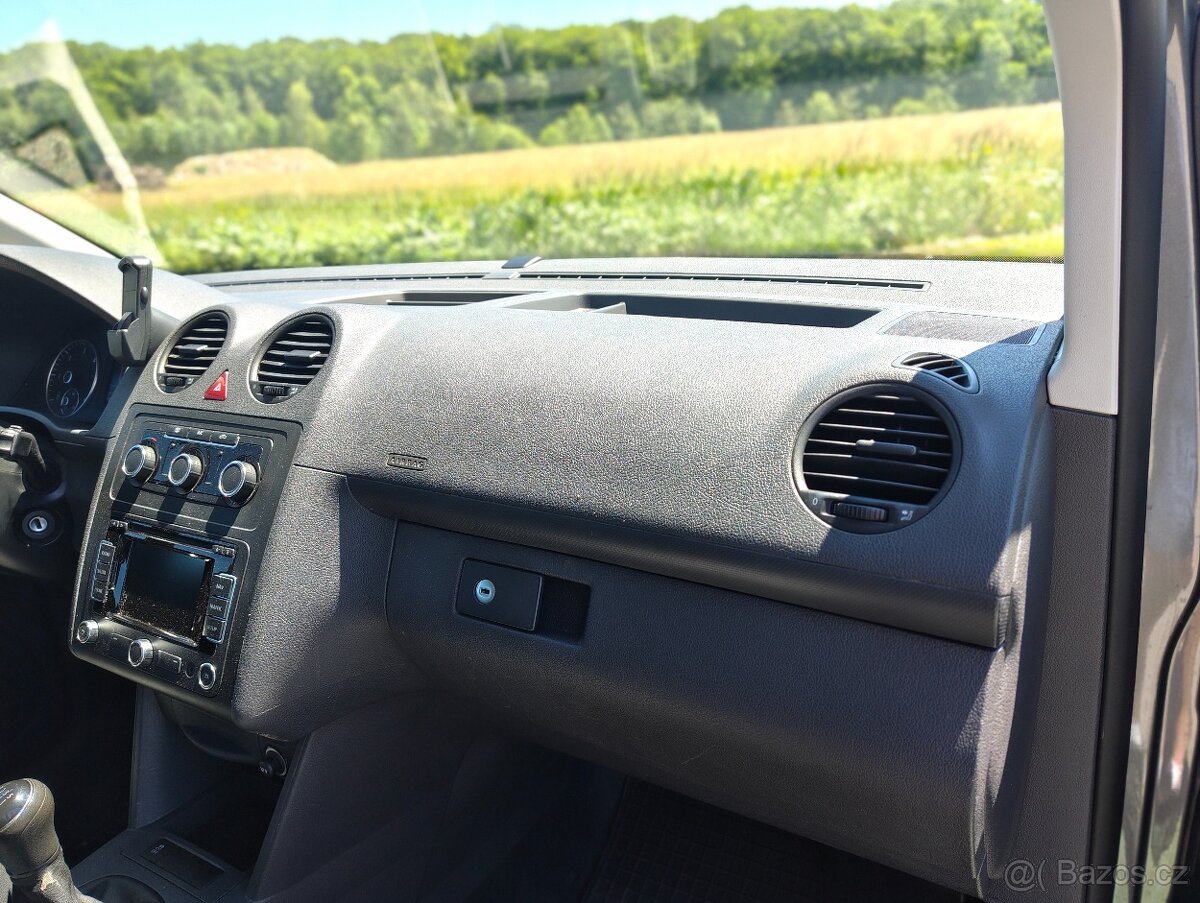 Volkswagen Caddy, 75 kw, bez koroze - 13