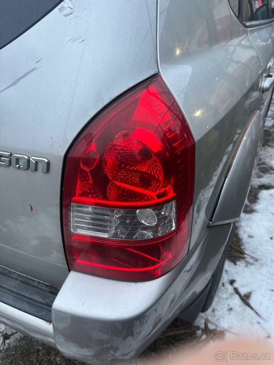 Hyunday Tucson 2.0. 103kw - 13