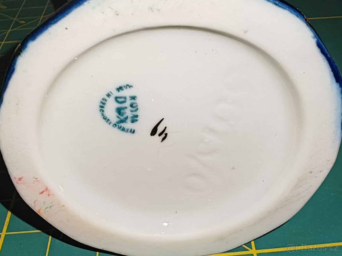 Porcelánová baletka V.David a amfora Royal Dux - 13