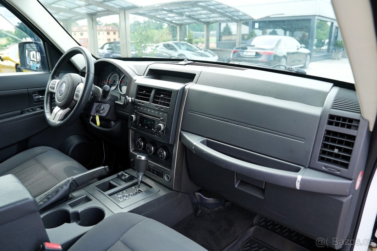Jeep Cherokee, 2.8 CRD L - 13