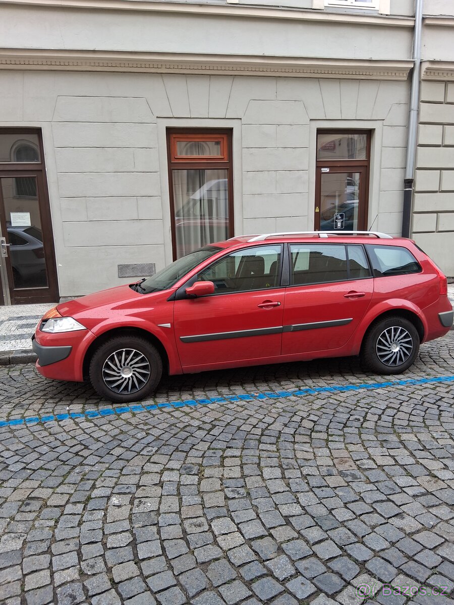 Prodám Renault Megane 1.6i - 13