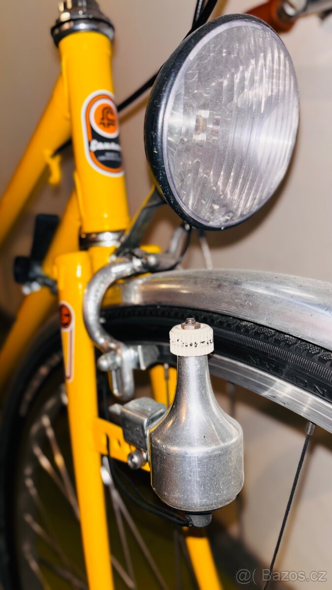 Retro kolo dámský Favorit renovace - 13
