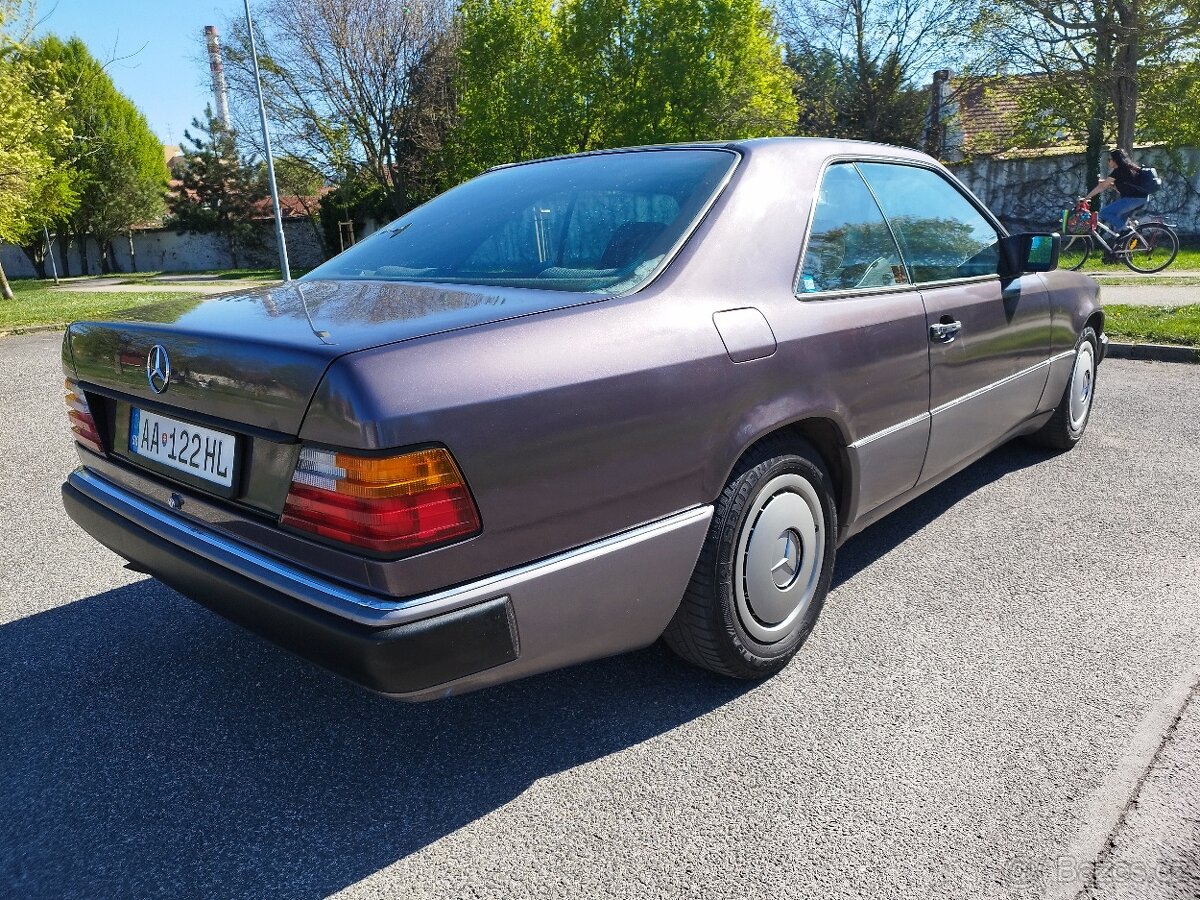 Mercedes-Benz W124 230CE (Coupé) - 13