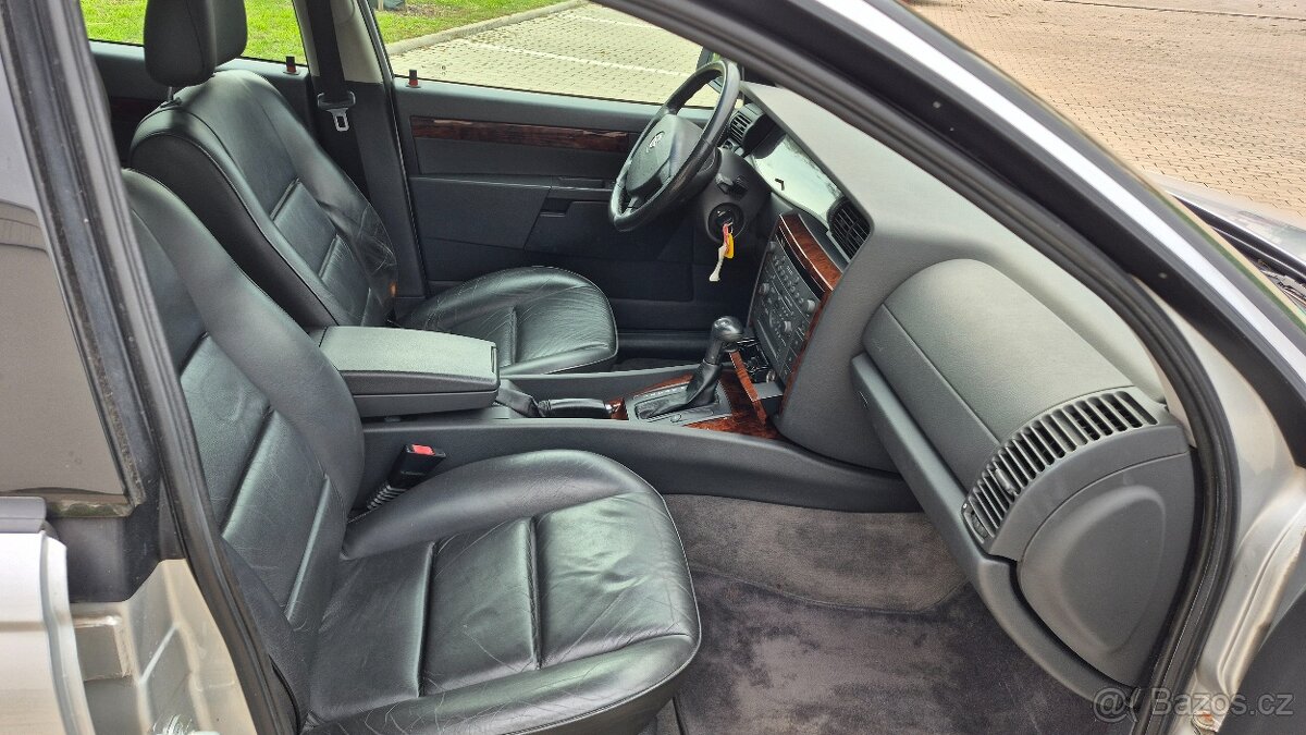 Opel Omega 3.2 V6 - 13