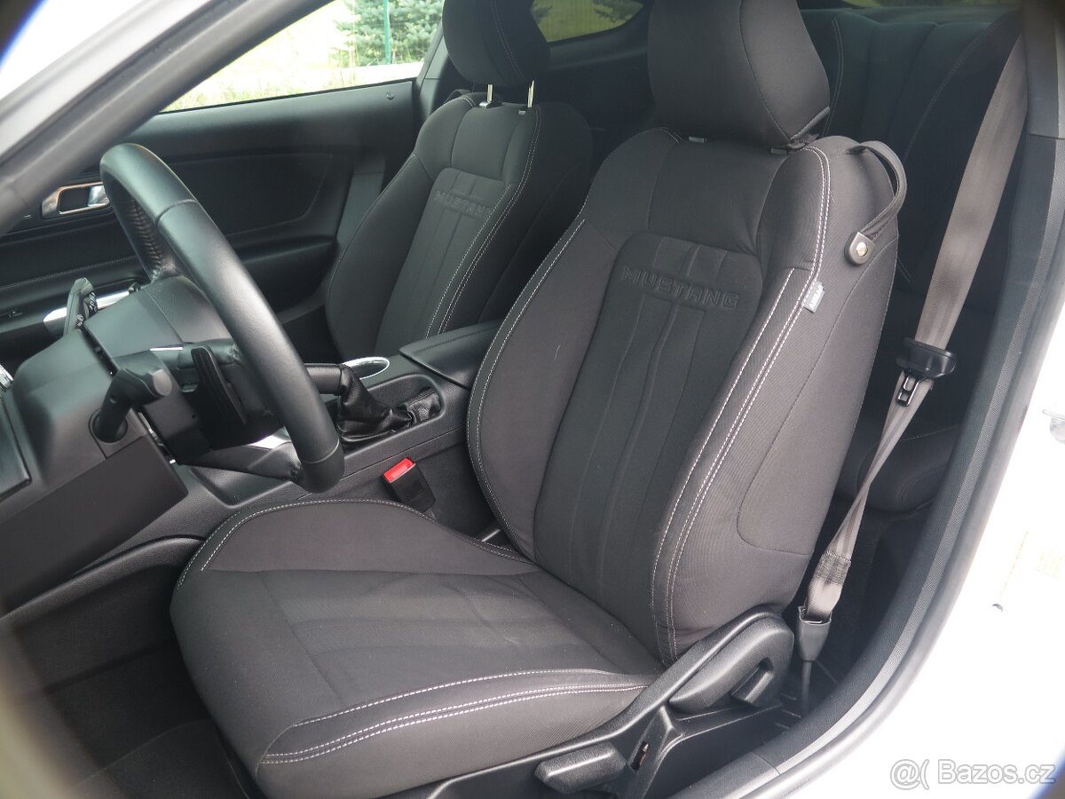 Ford Mustang, 2.3 TURBO - po velkém servisu, původ USA - 13