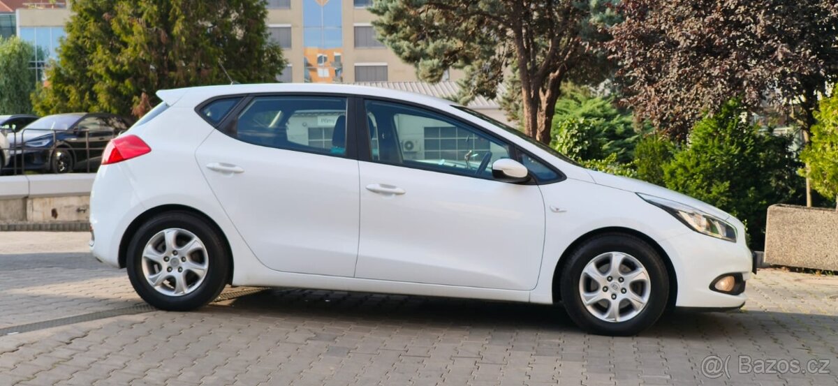 Kia Ceed 1.4 - 13