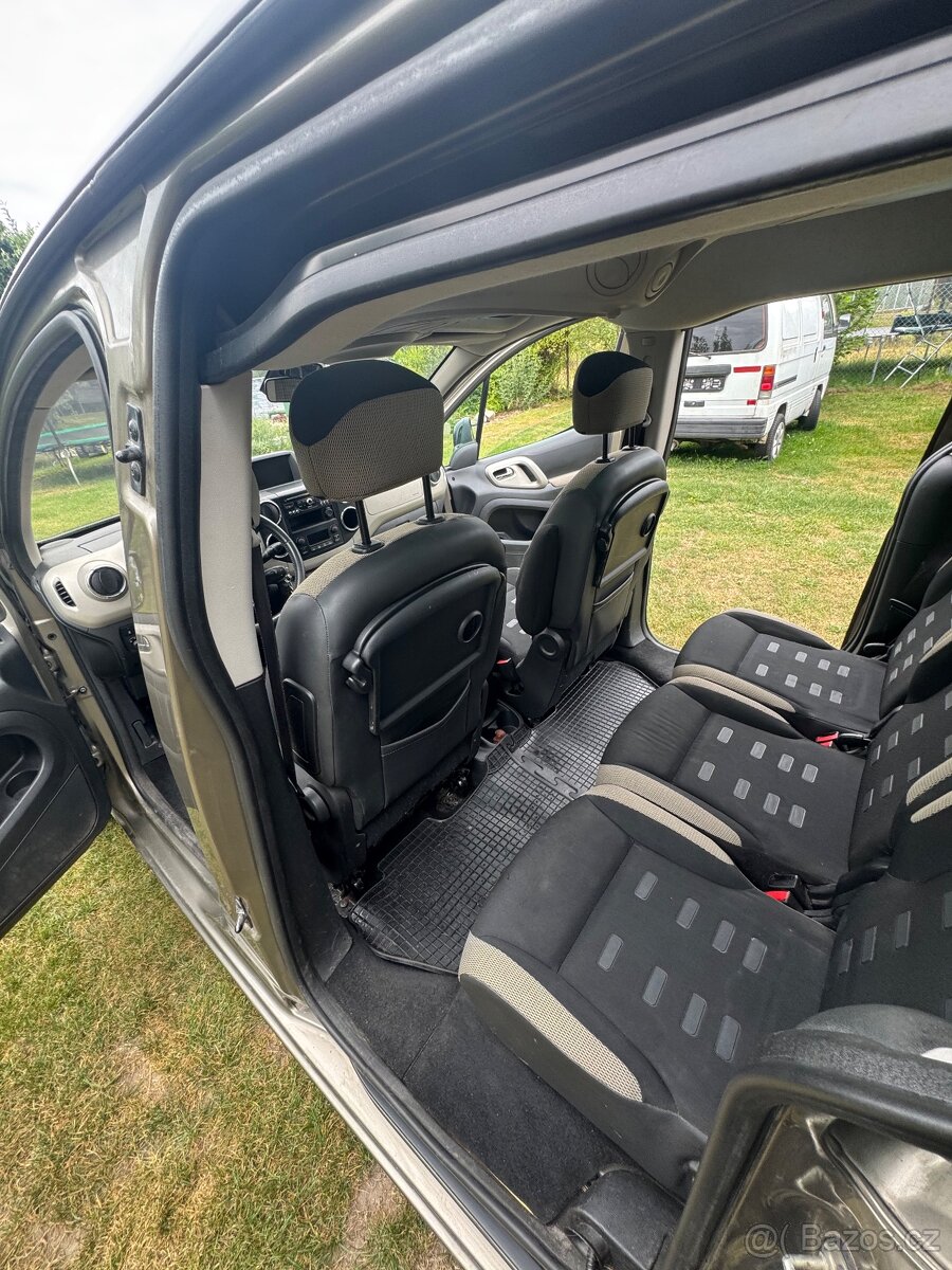 Citroen berlingo 1.6 hdi - 13