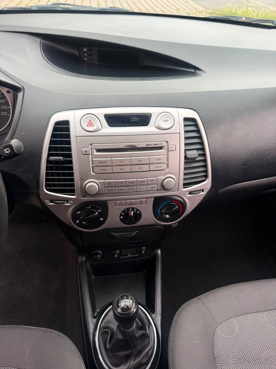 Hyundai I20 - 13