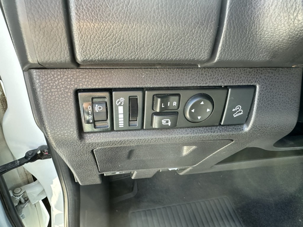 Isuzu D-MAX 1.9 Double Cab 4x4 LSE A/T - 13