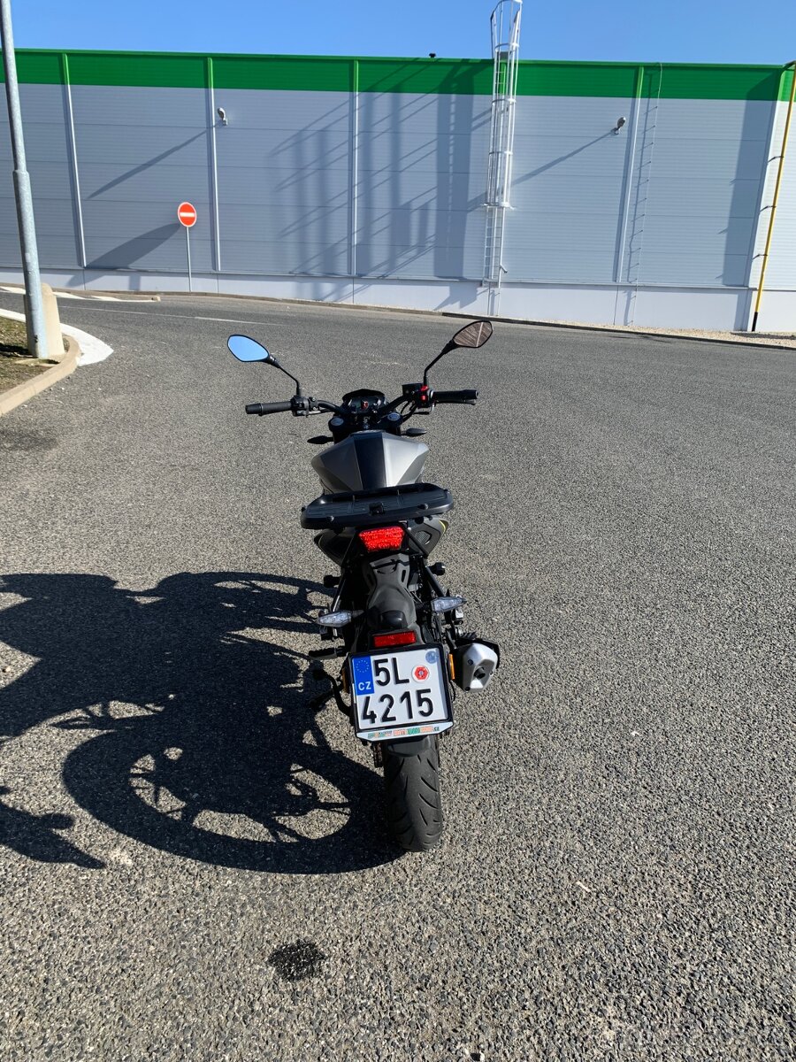 Benelli BN 125 - 13