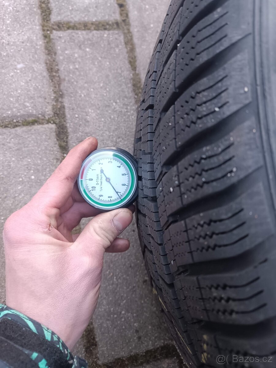 462. Alu kola 5x108 235/55/17 s TPMS Ford - 13