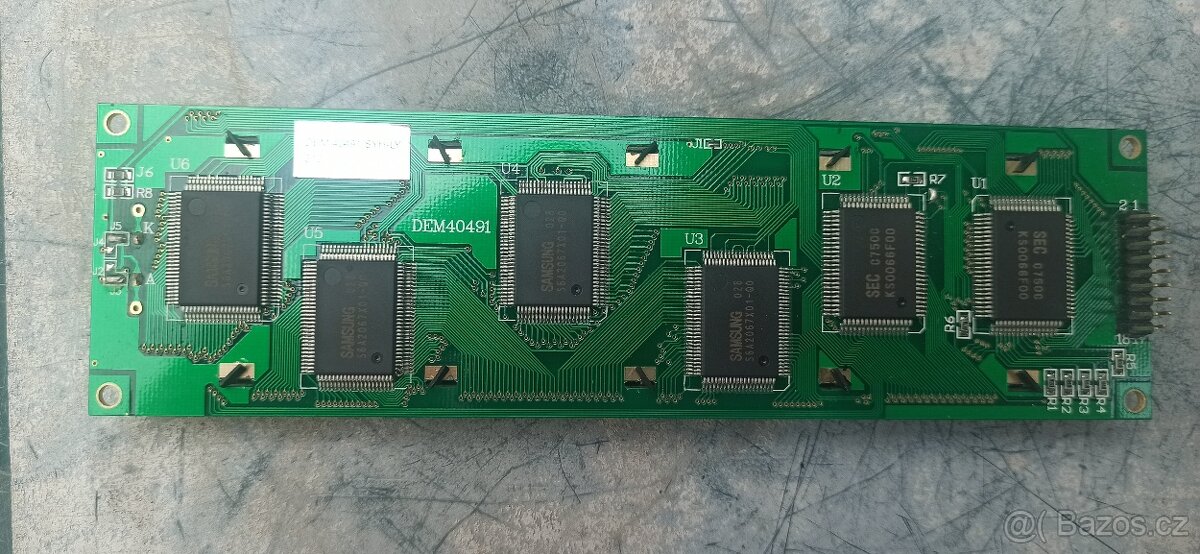 Velké množství součástek - 13