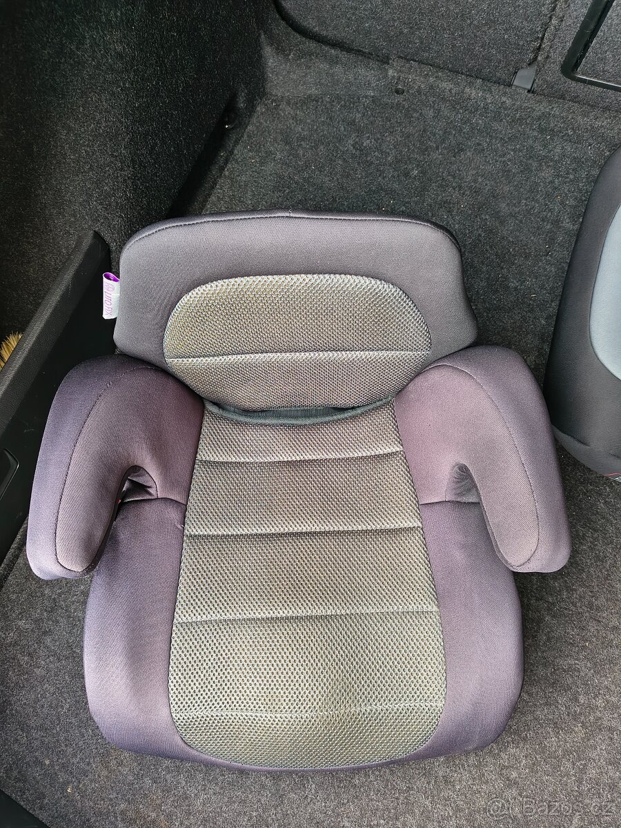 Prodej podsedák do auta s Isofix - 13