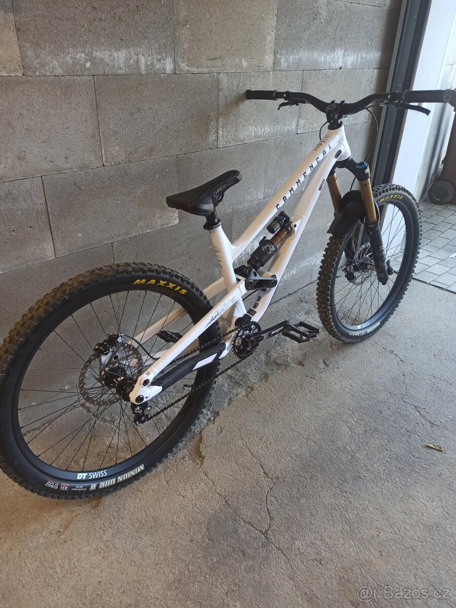 Commencal Clash Build 2025 - 13