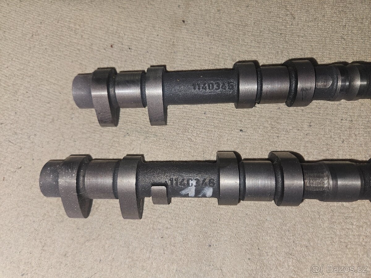 Náhradní díly - 13