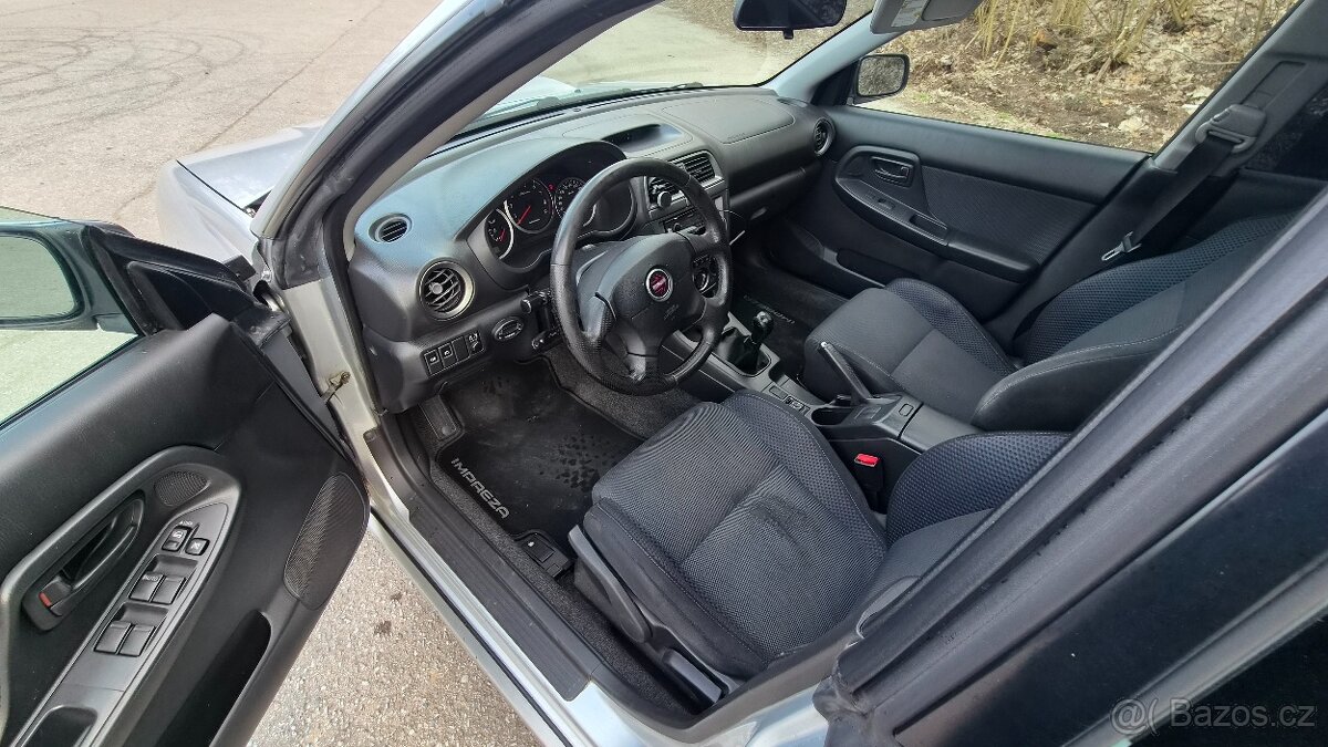 Subaru impreza wrx kombi - 13