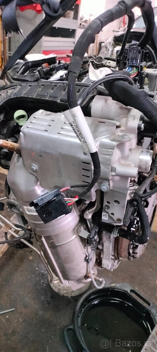 Motor benzín PSA - 13