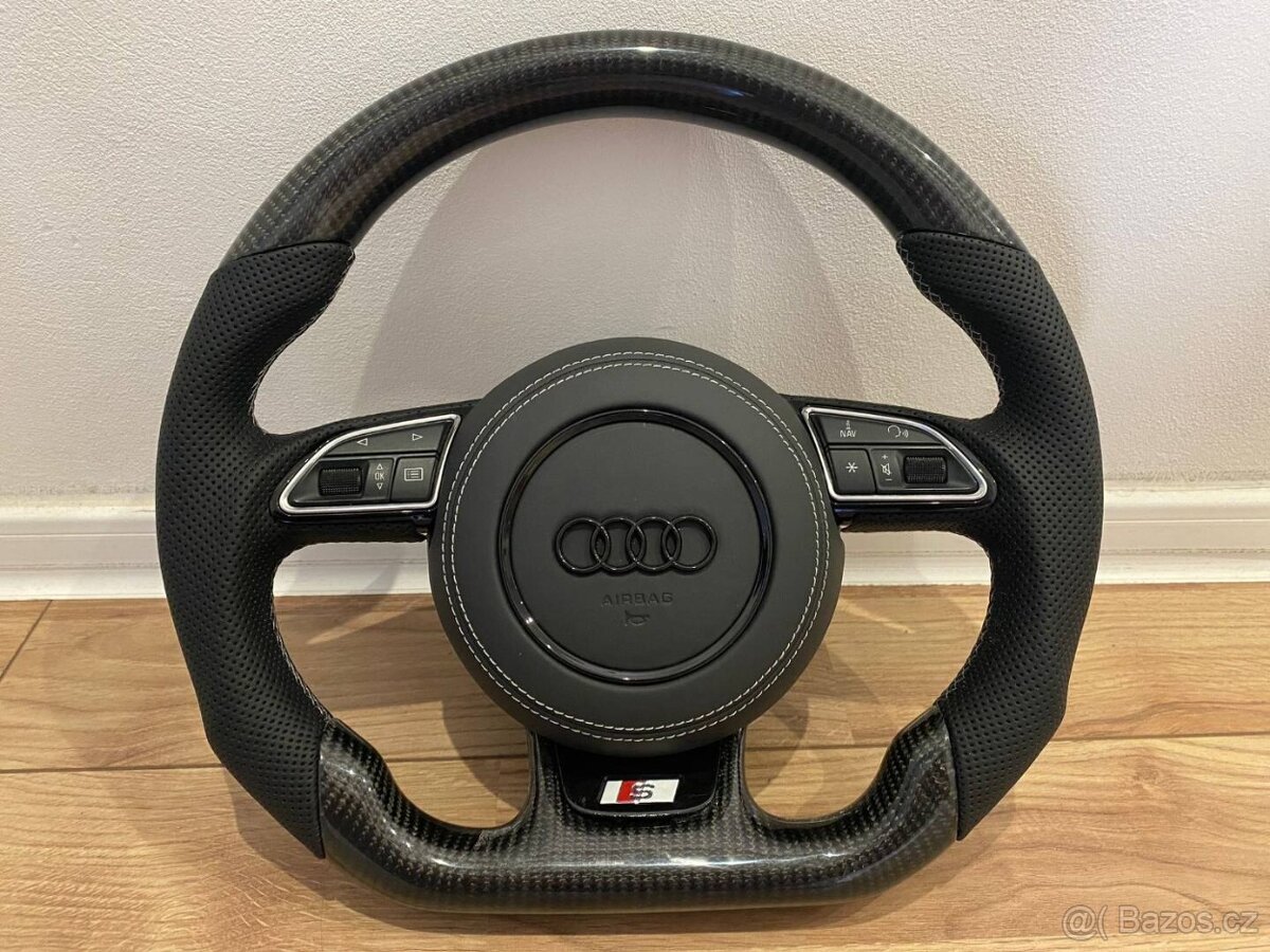 AUDI VOLANT KARBONOVY - zkoseny - karbon - perforovana kuže - 13