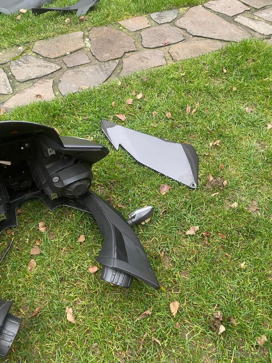 APRILIA TUONO V4 RSV4 - 13