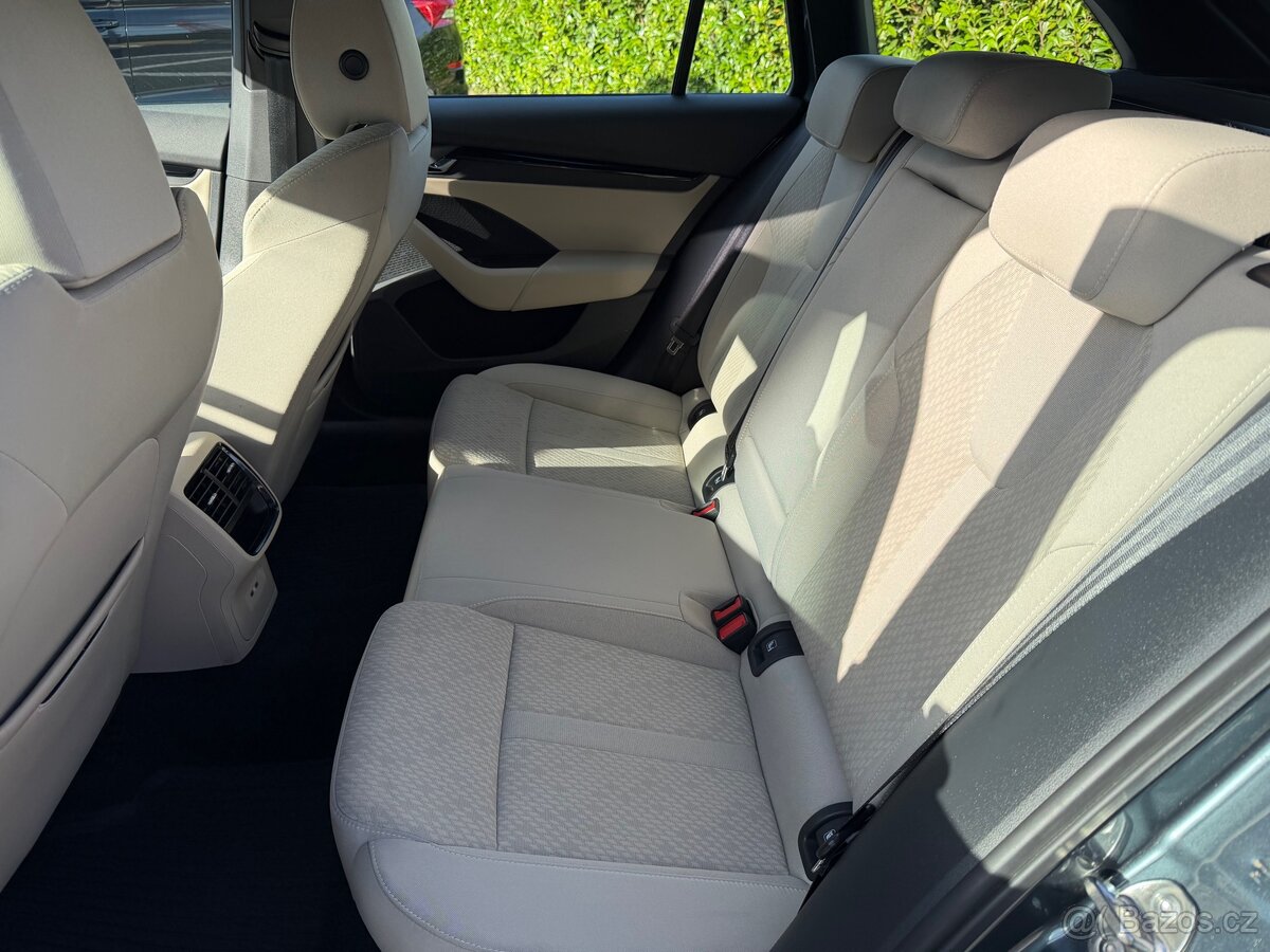 Škoda Octavia iV STYLE+ / 2021 / DPH / DCC - 13
