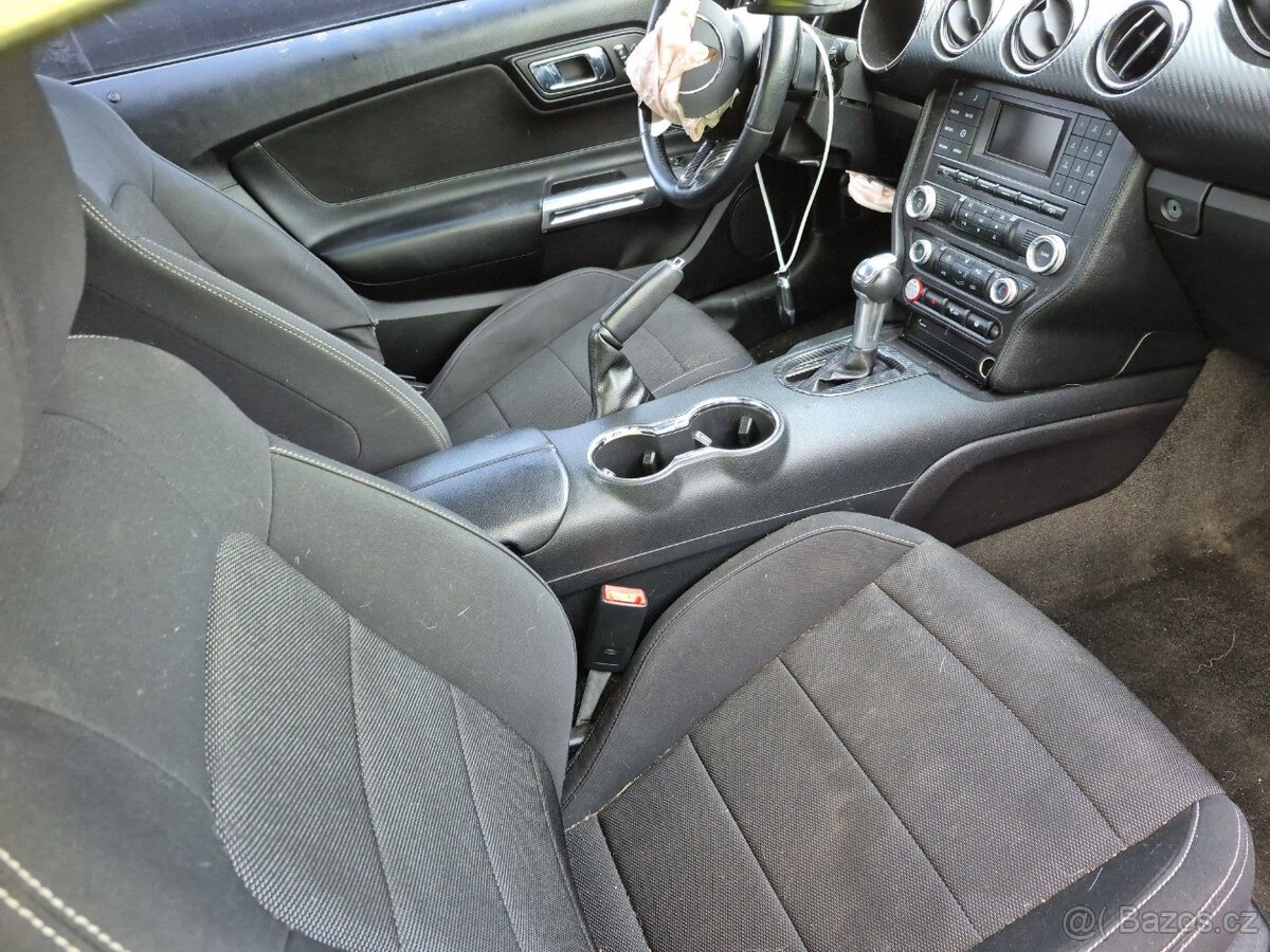 FORD MUSTANG, 2016, 3.7 V6 - 13