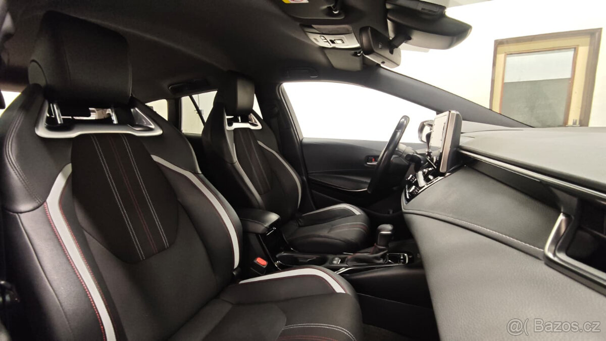 Toyota Corolla GR 1.8 Hybrid LPG - 13