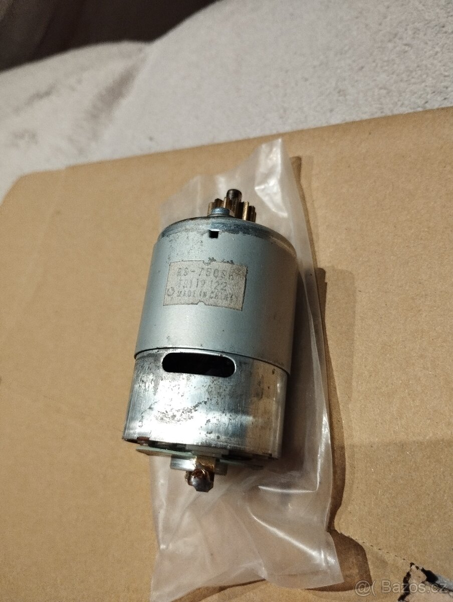 Motory do modelů - 13