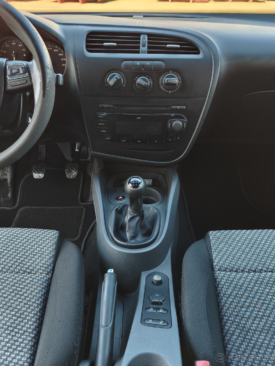 Seat Leon 2010 , 1,4 i - 13