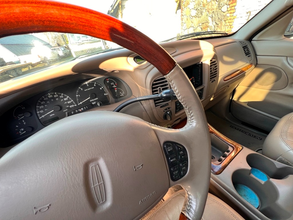 2001 Lincoln Navigator 5.4 InTech 32V 4x4 - 13