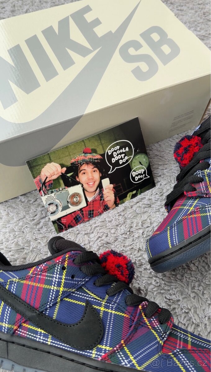 Nike SB Dunk Low Nardwuar - 13