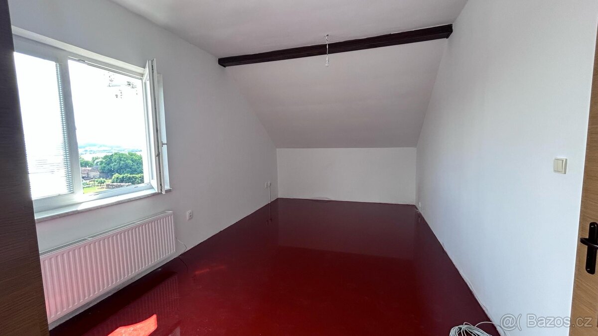 Byt 3+1 79 m Miloňovice - 13