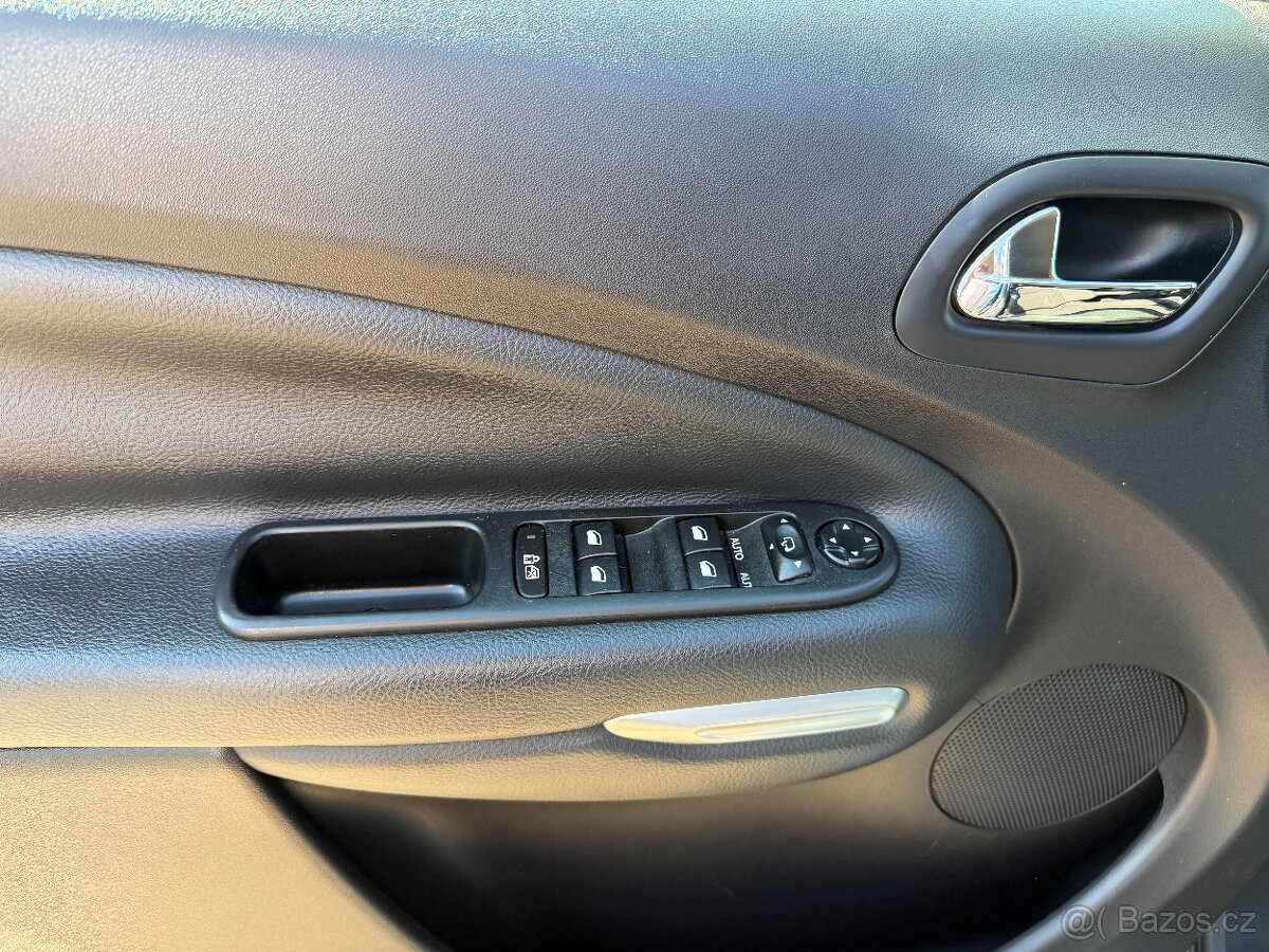 Citroën C3 Picasso 1.6i 16V - 13