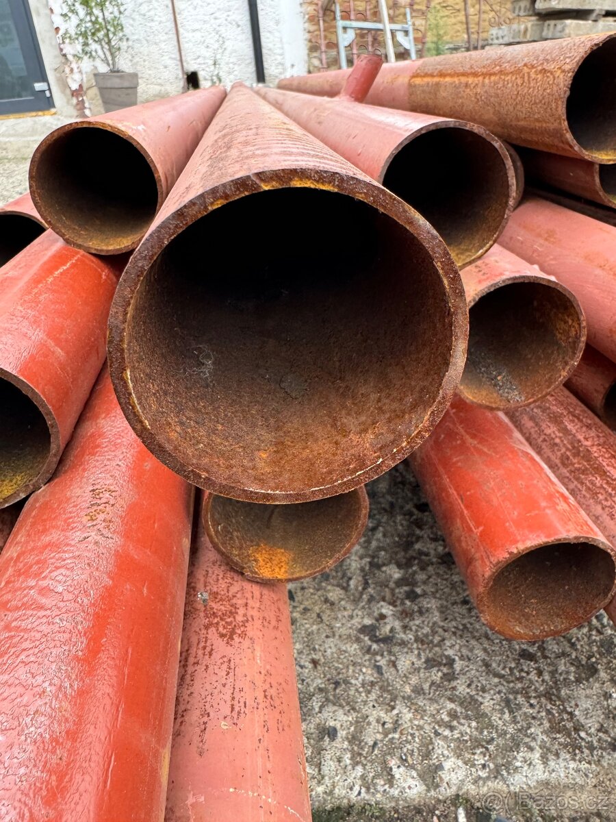 ŽELEZNÉ TRUBKY RŮZNÉ PRŮMĚRY - 13