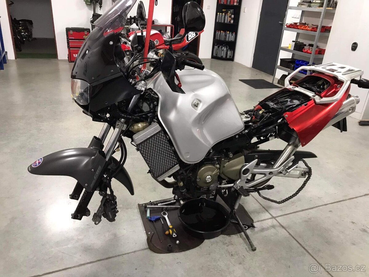 Honda Varadero 1000 - 13