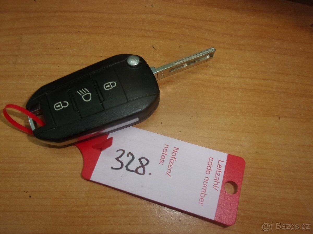 Peugeot 208 1,6 BlueHDi - 13