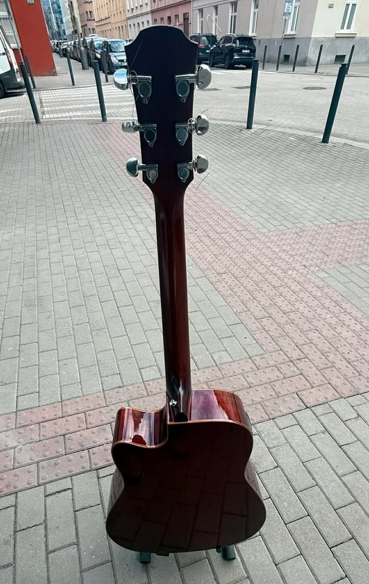 Elektroakustická kytara Yamaha A1M - 13