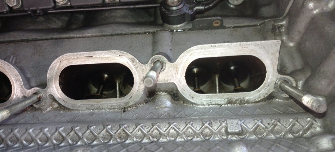 BMW motor M62B44 210kw X5 e53 po servisu - 13