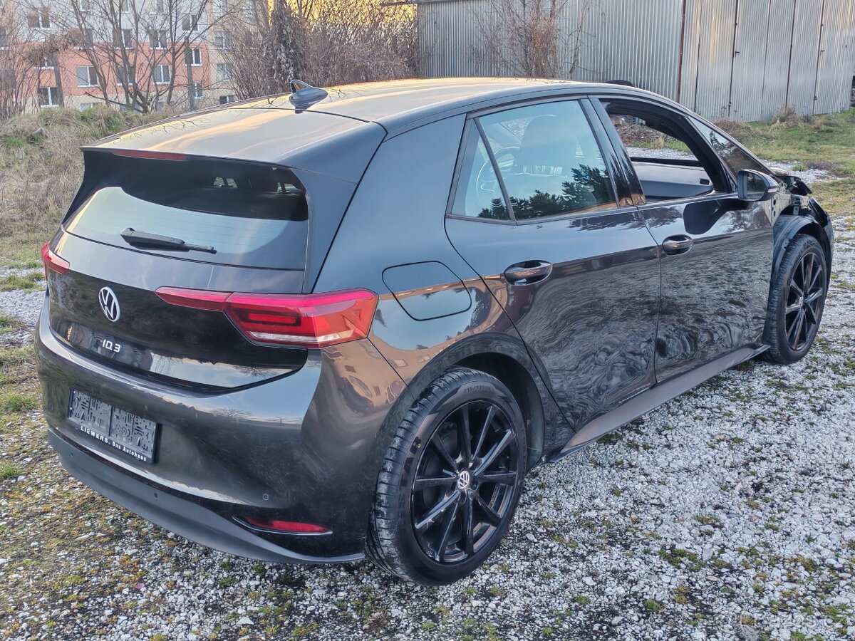 Volkswagen ID.3 - 13