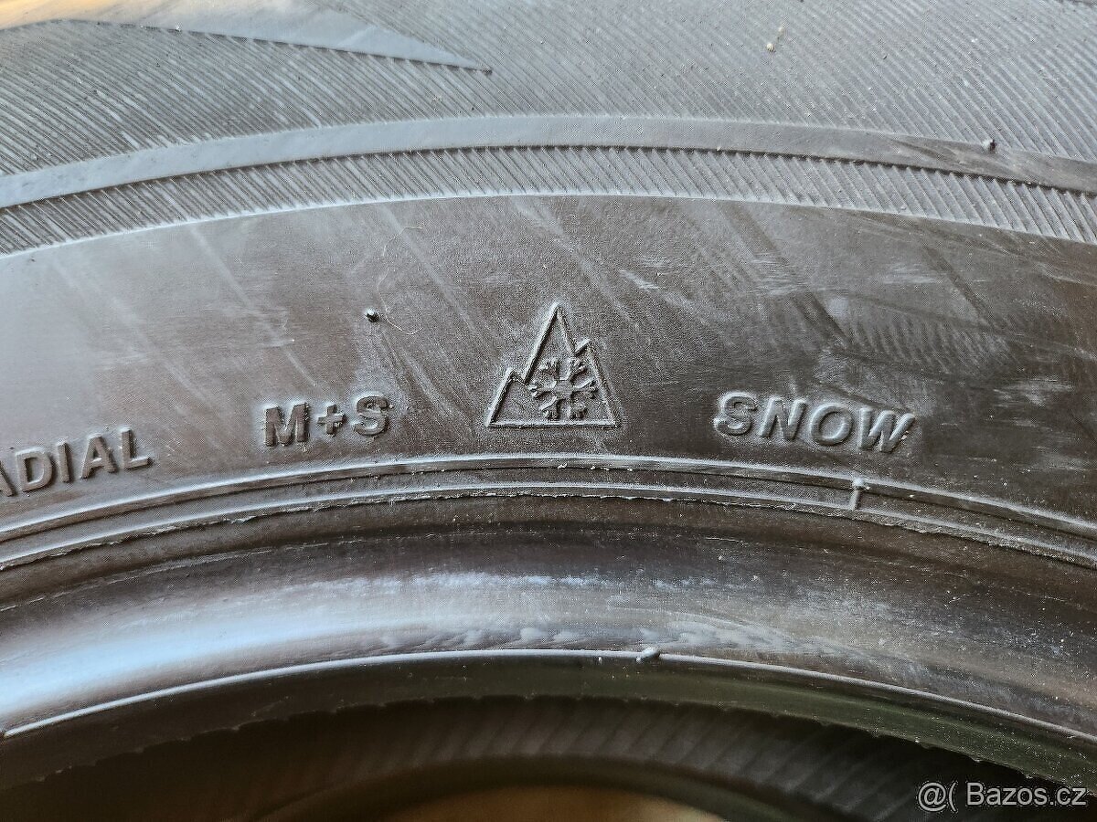 Sada zimních pneu Continental / Bridgestone 215/65 R17 - 13