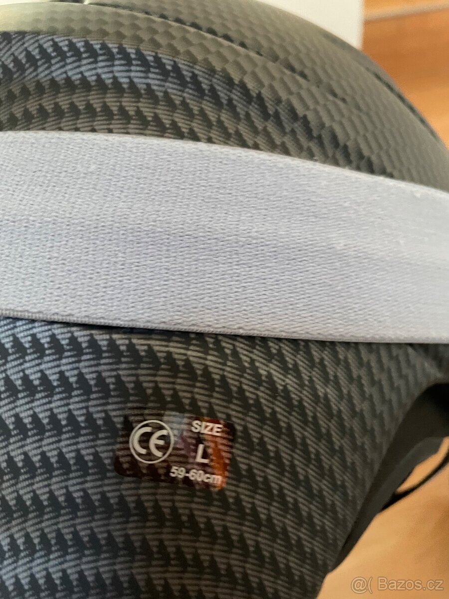 Lyžařské vybavení - 13