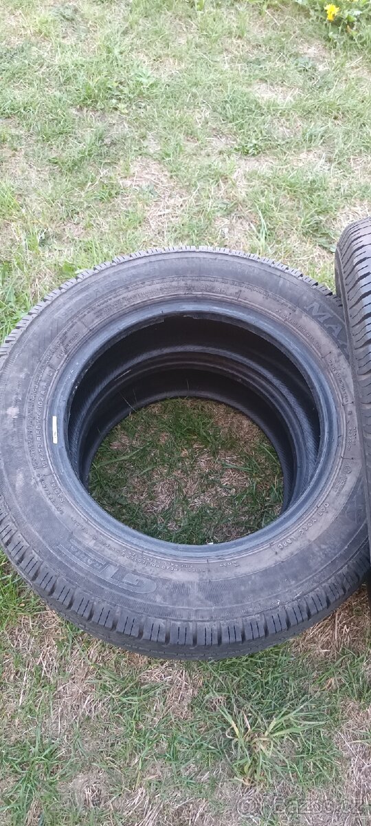 4 × pneu 195/70/15C - 13