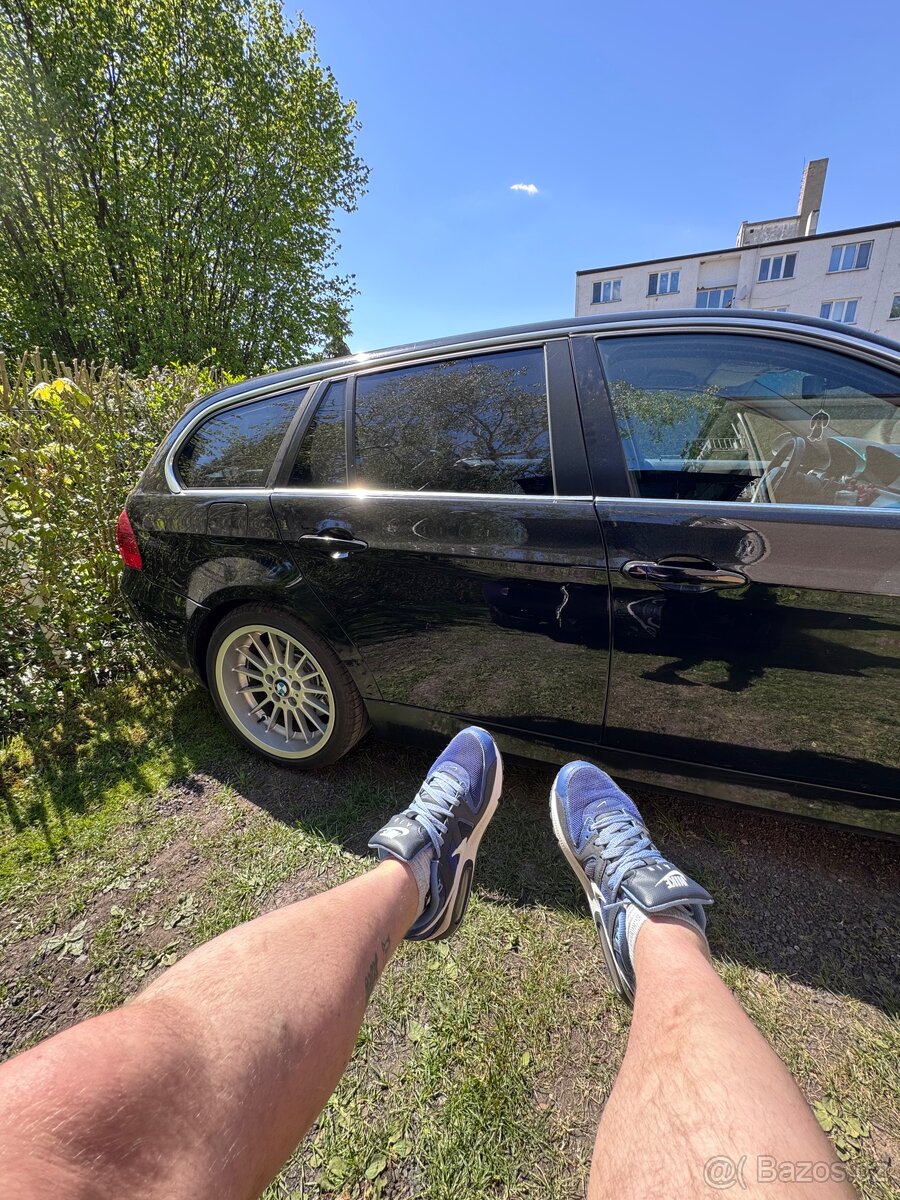 BMW e91 325d (zadní náhon) - 13