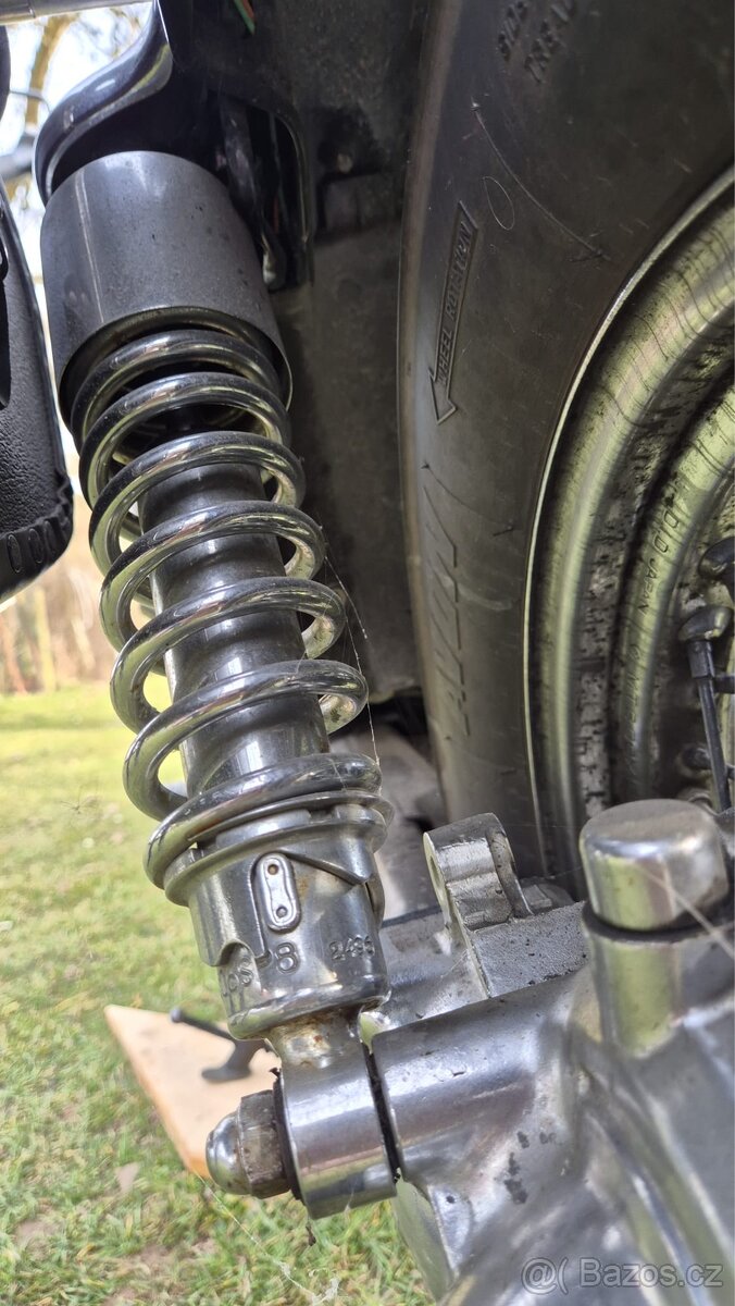 Yamaha Virago 535 - 13