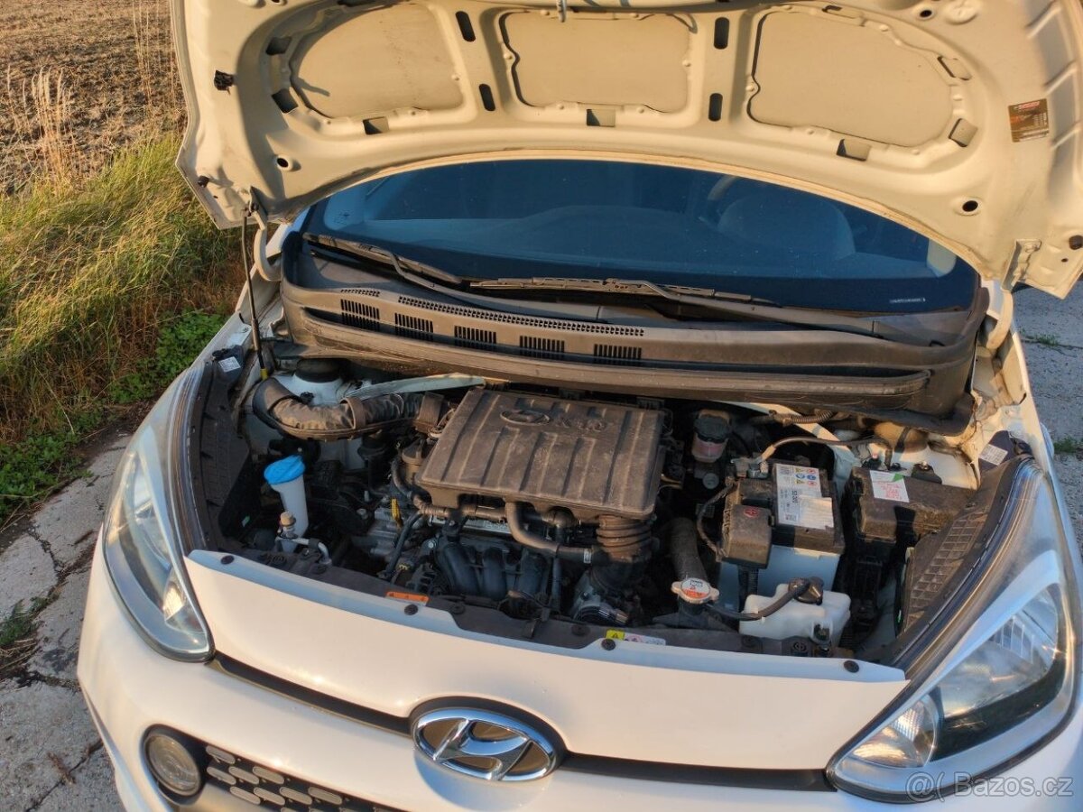 Hyundai i10 2017 1.0 - 13