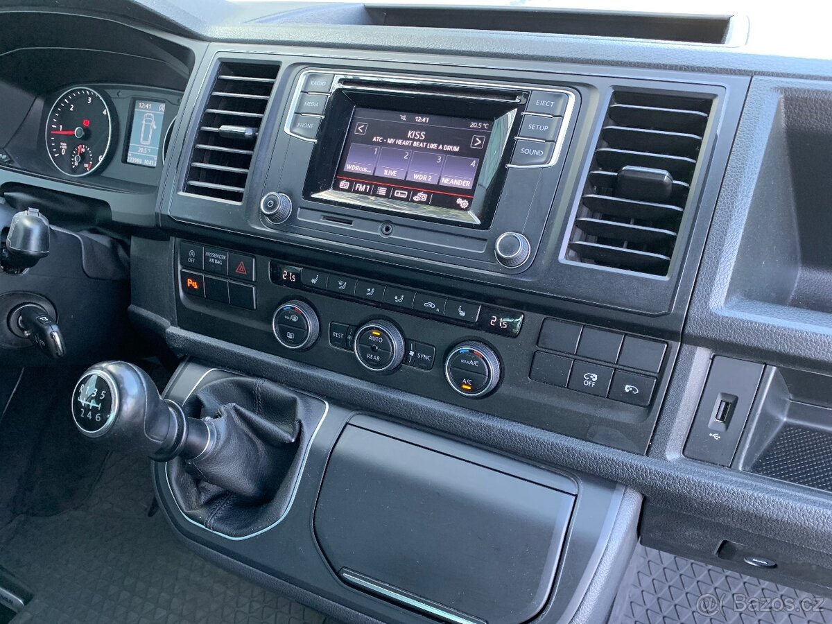 T6 110kw, Multivan, 232000km, 7-míst, Webasto na DO - 13