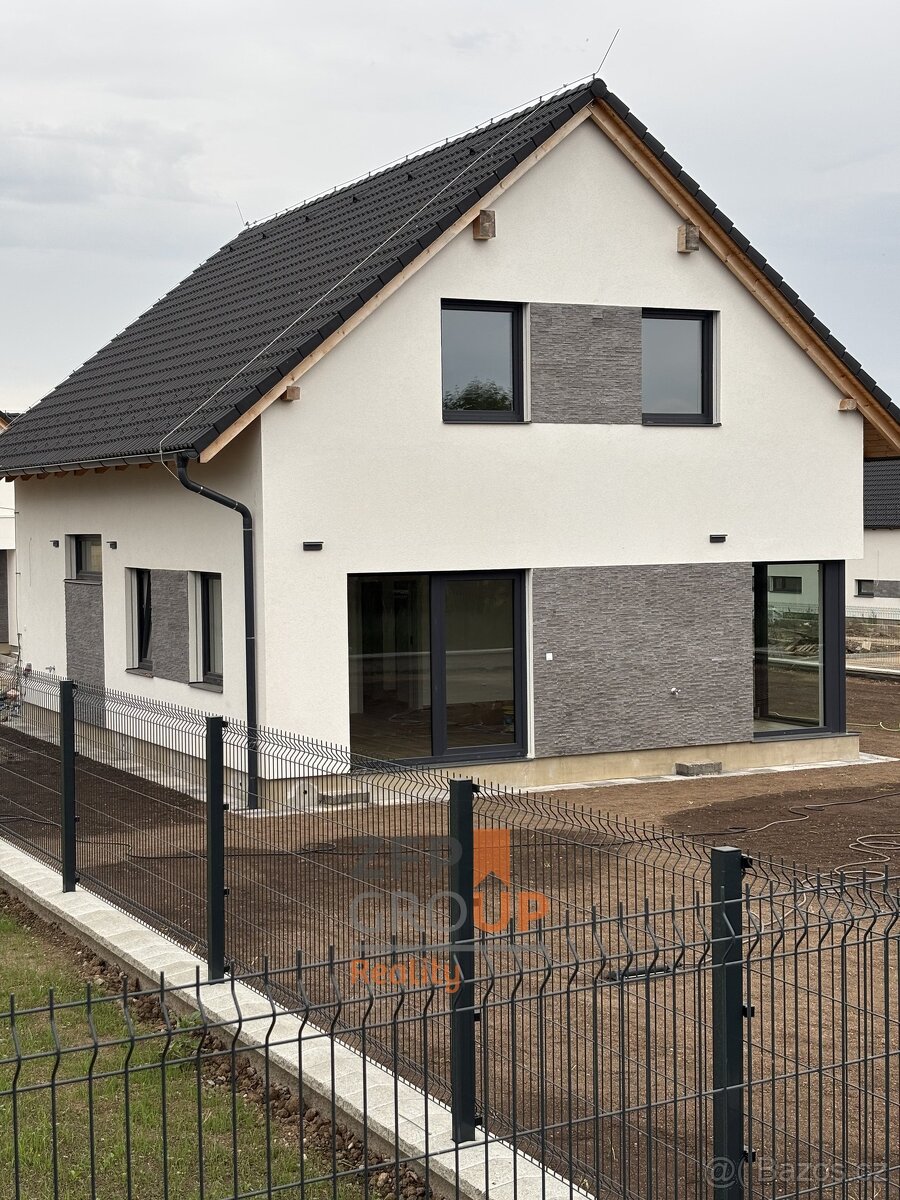 Moderní nízkoenergetický dům v Dřítči – výjimečné, na dosah - 13